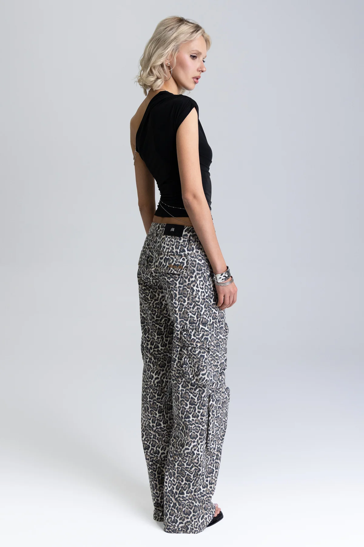 Cambria Leopard Cargo - Image 4
