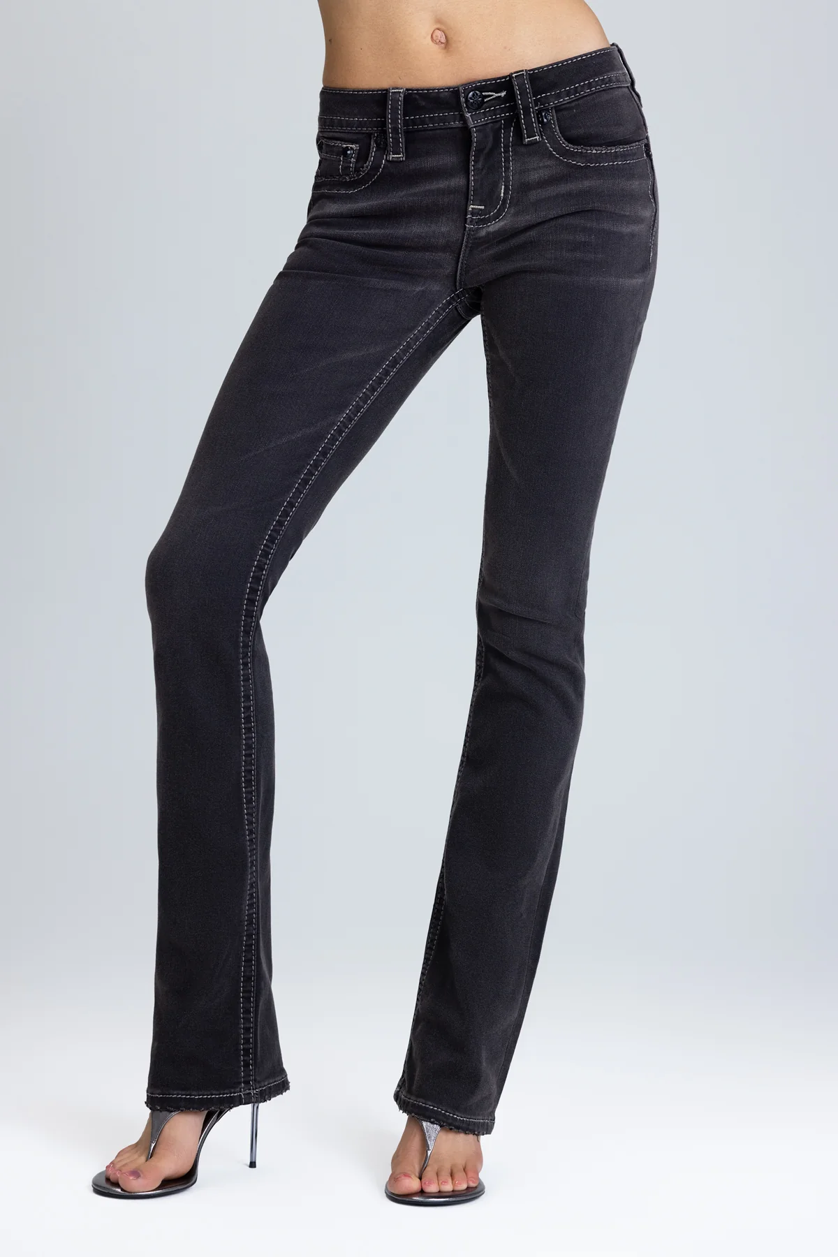Ezra Bootcut Jeans - Image 4