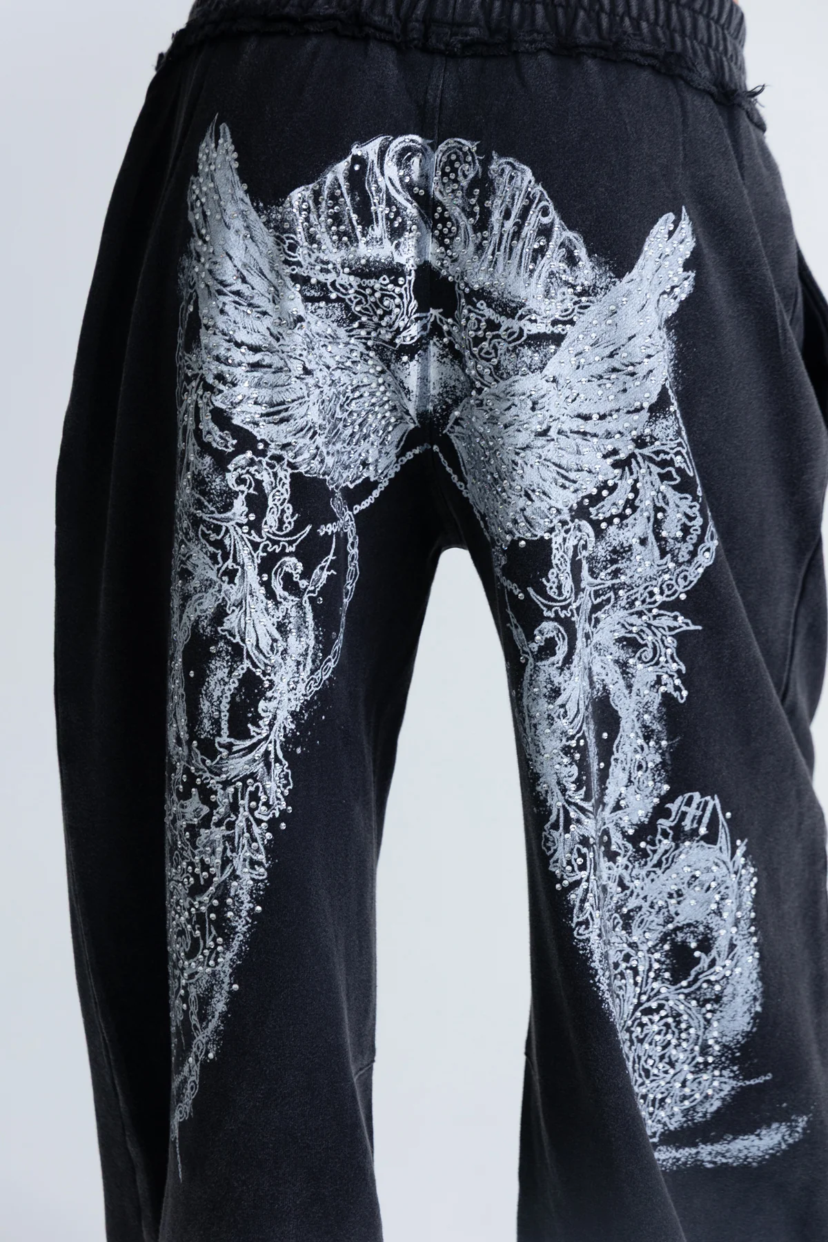 First Class Sweatpants - Image 10