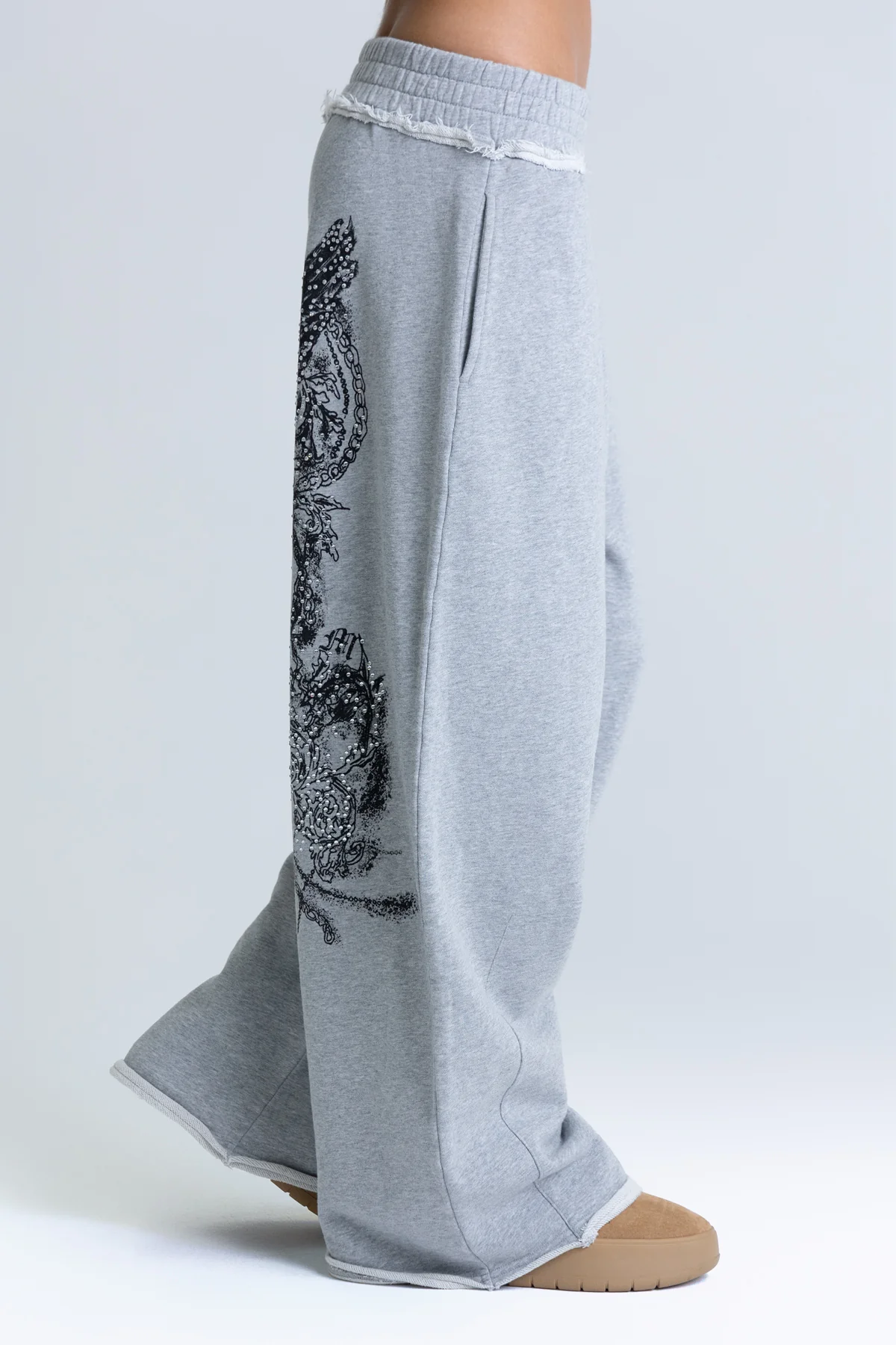 First Class Sweatpants - Image 22