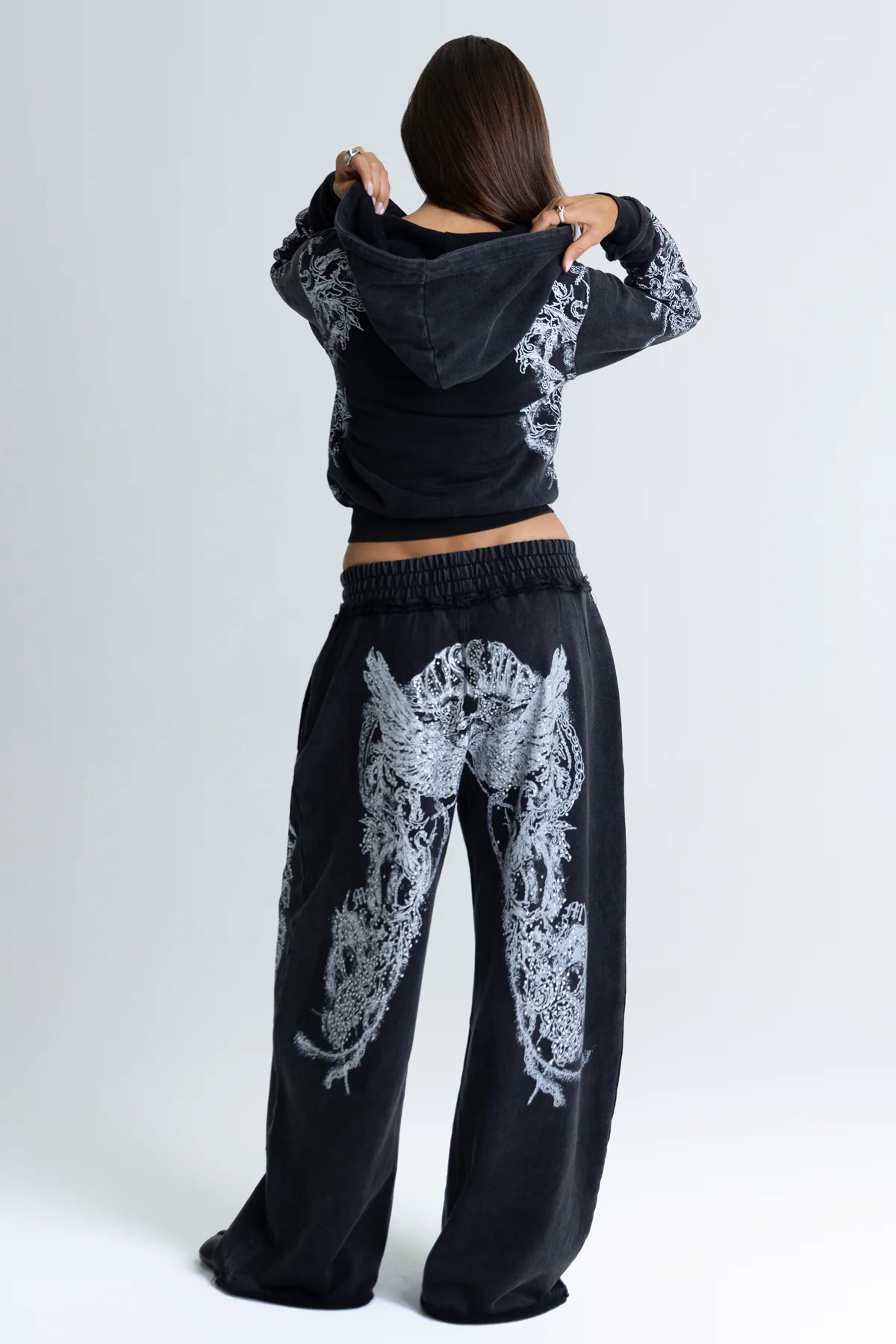 First Class Sweatpants - Image 8