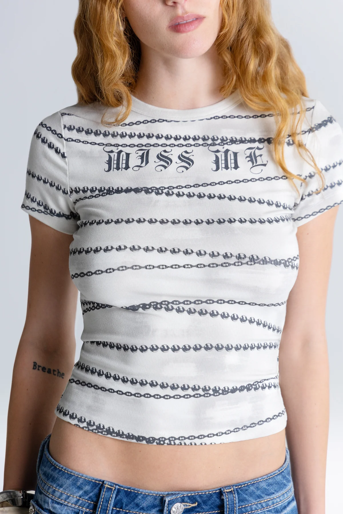 Illusion Graphic Tee - Image 4