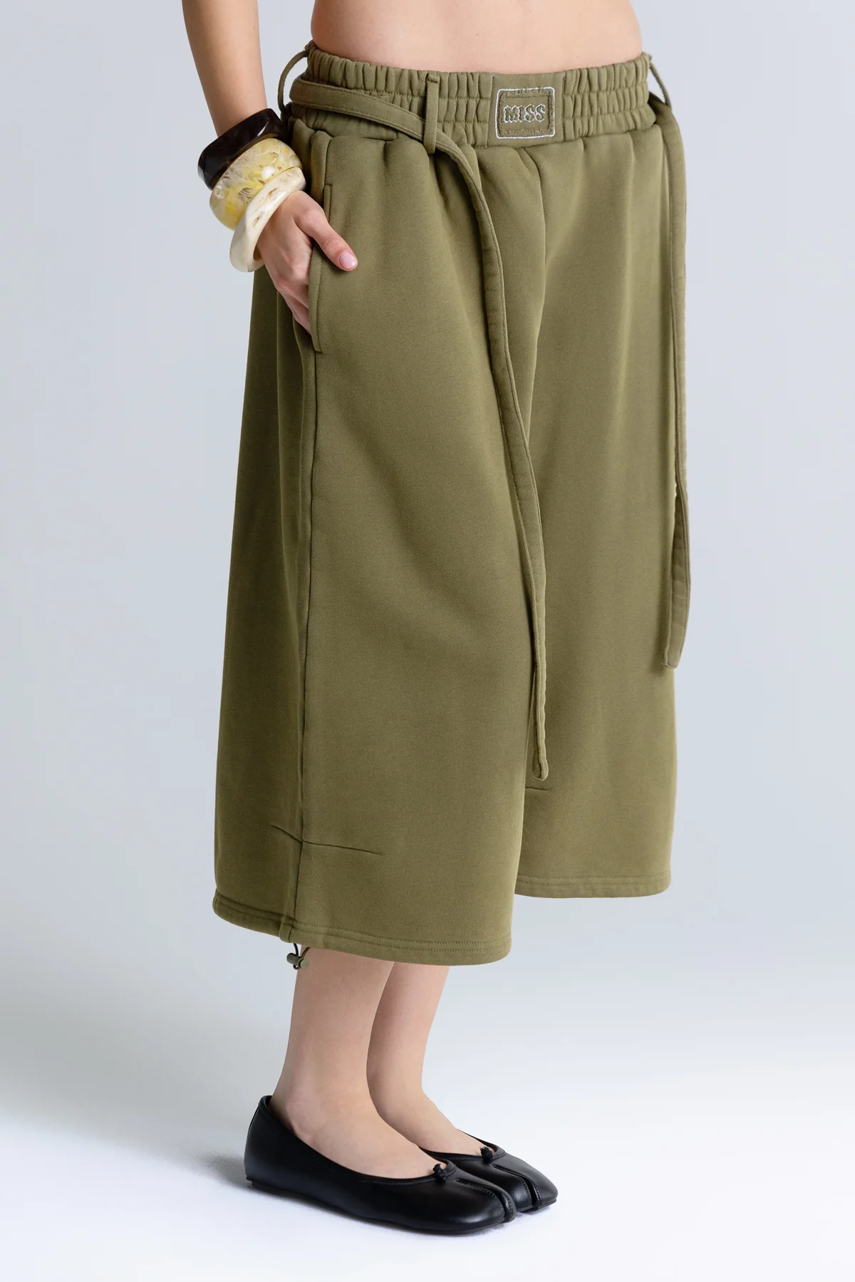 Mile High Baggy Capri - Image 3