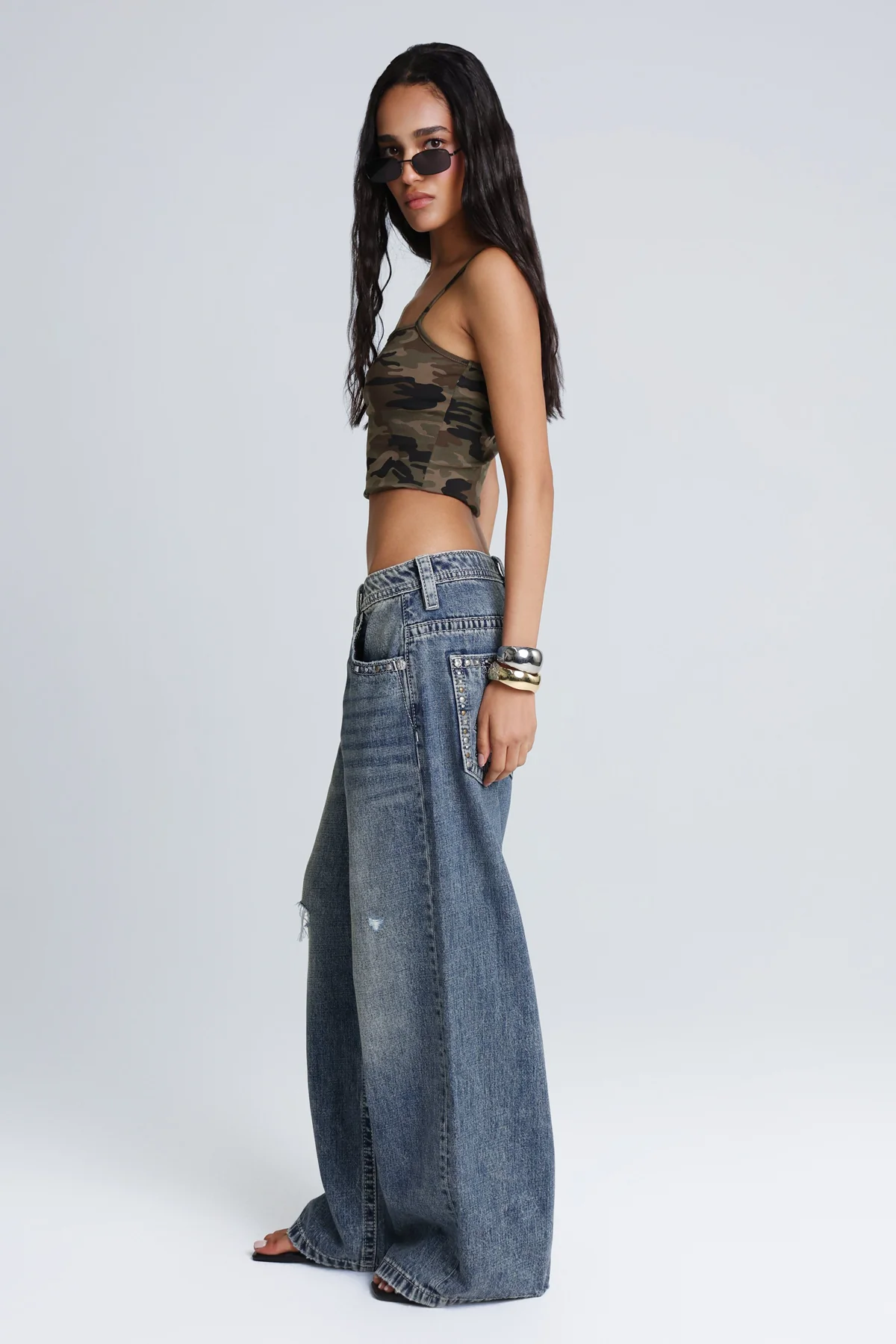 Nocturne Low Rise Baggy Jeans - Image 4
