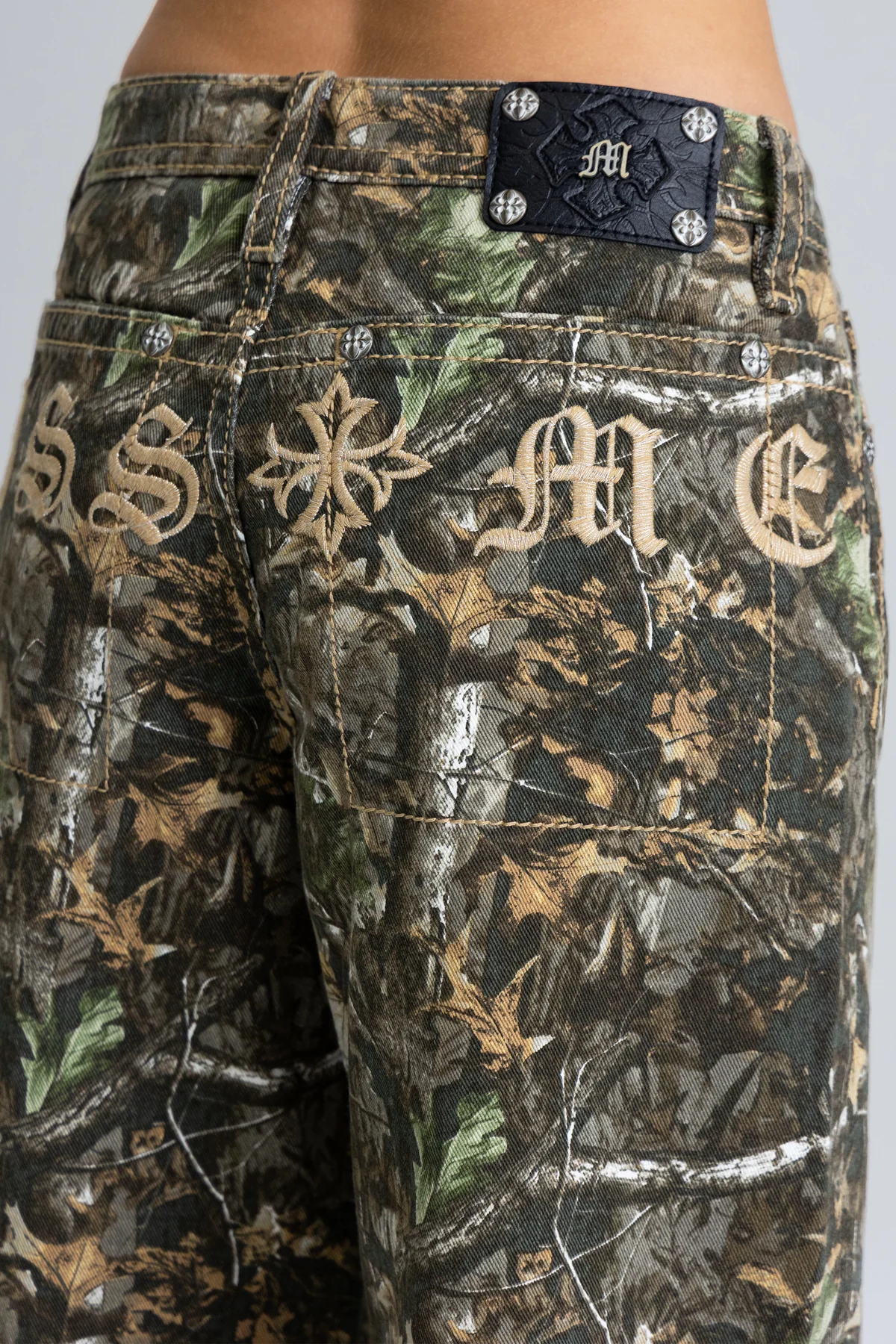 Overdrive Camo Baggy Jeans - Image 3
