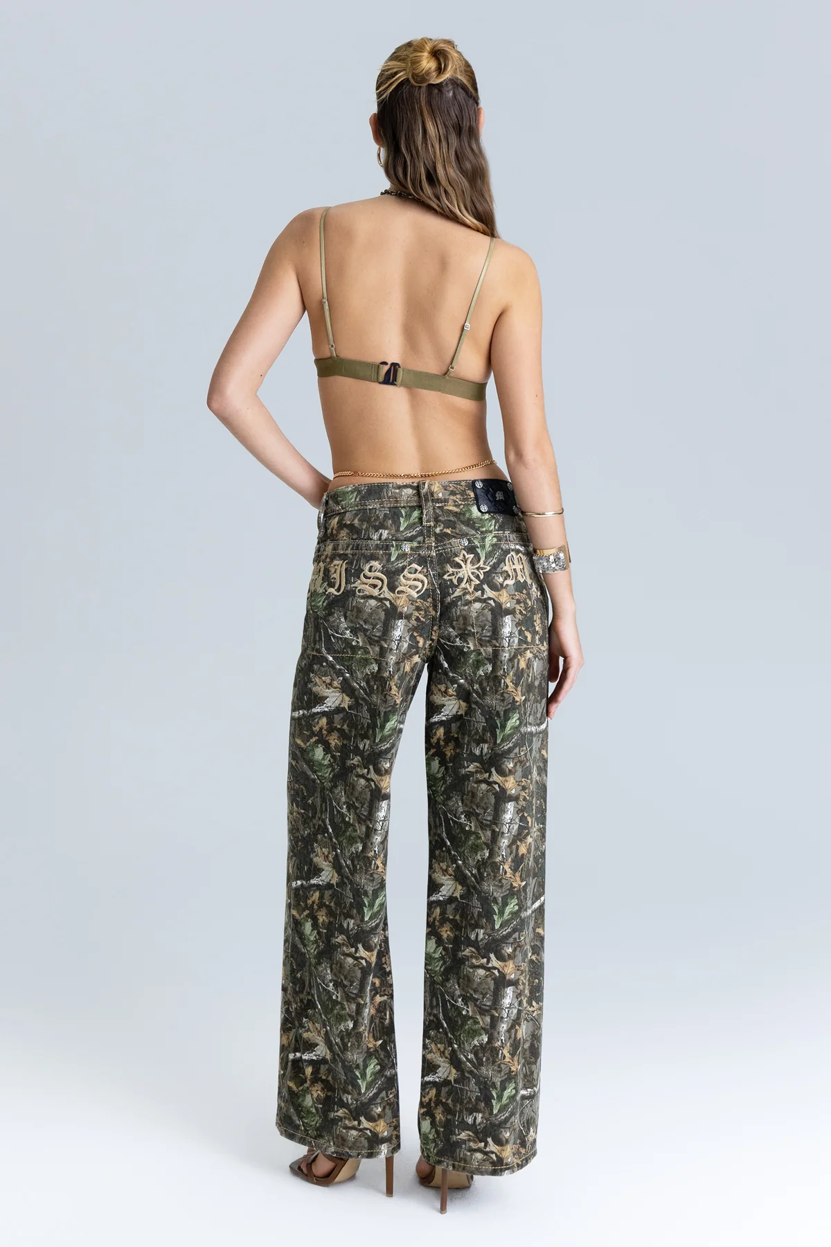 Overdrive Camo Baggy Jeans - Image 9