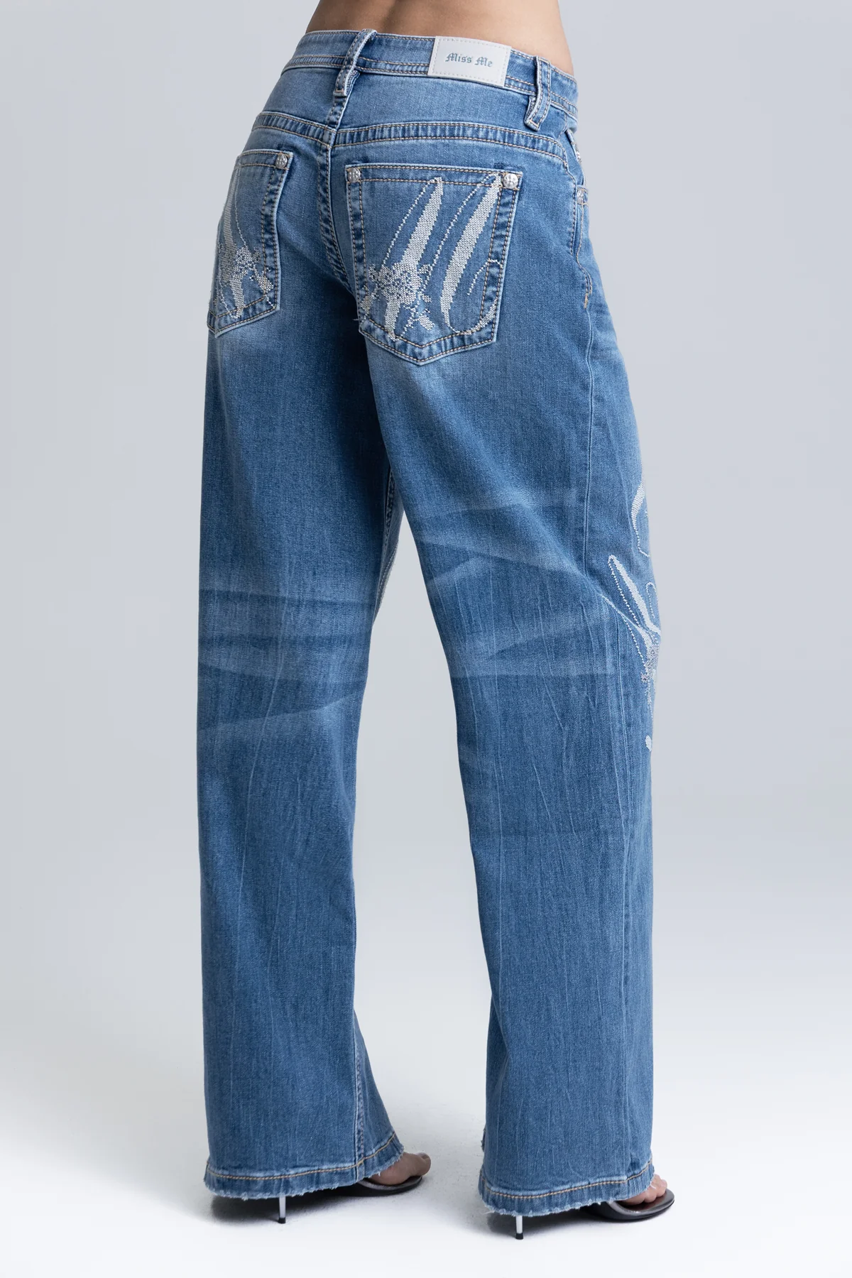 Veil Super Baggy Wide Jeans - Image 7