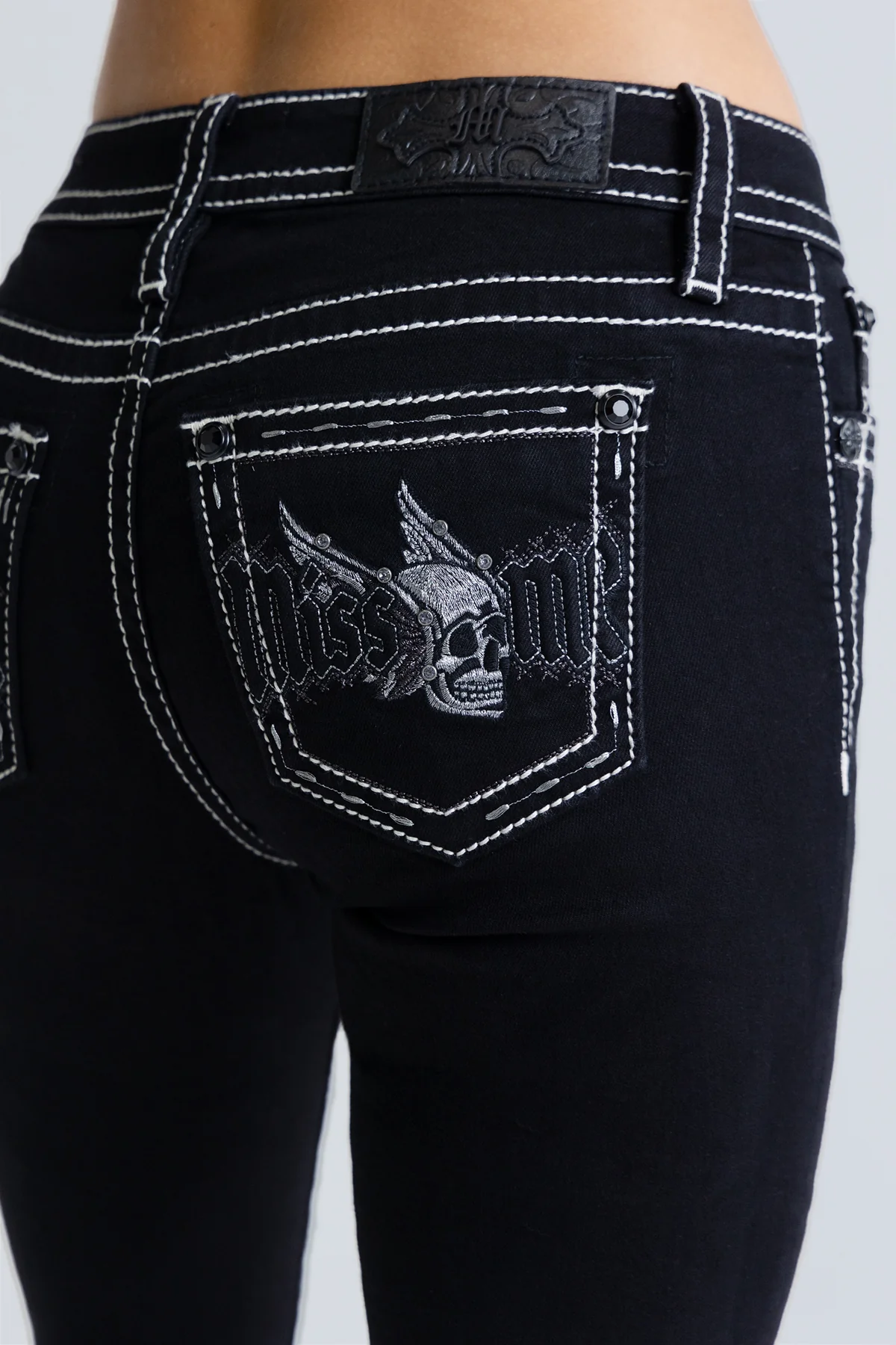 Xander Bootcut Jeans - Image 2