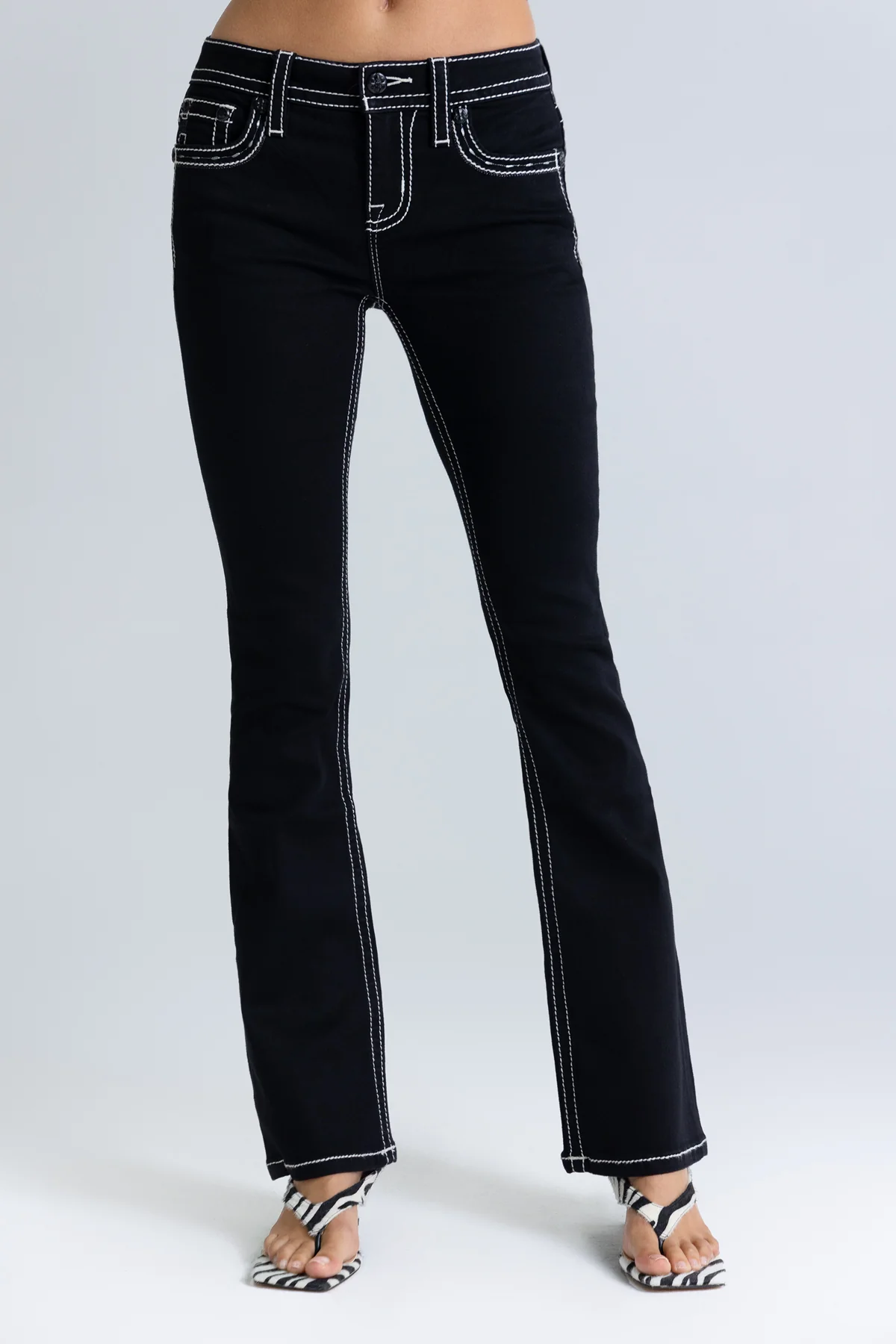 Xander Bootcut Jeans - Image 3