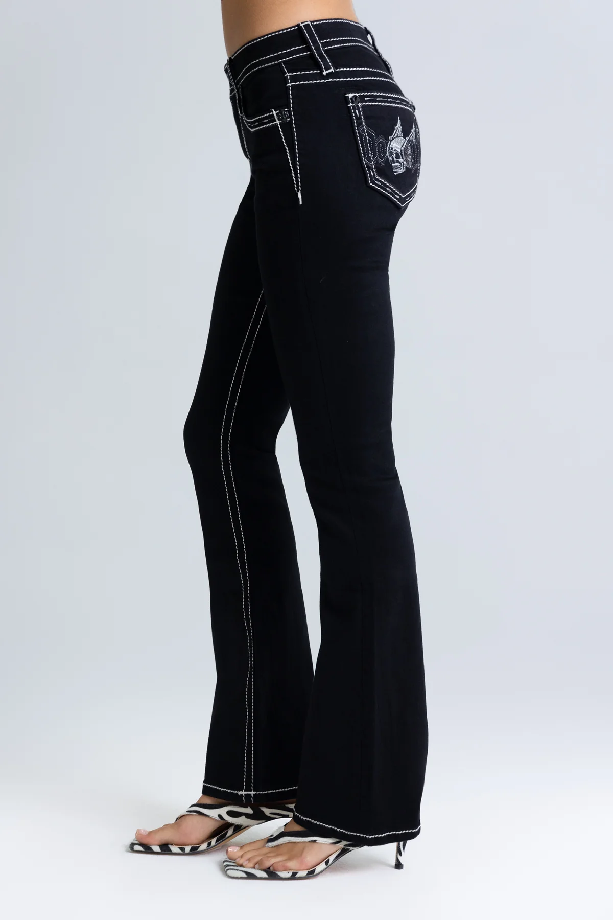 Xander Bootcut Jeans - Image 4